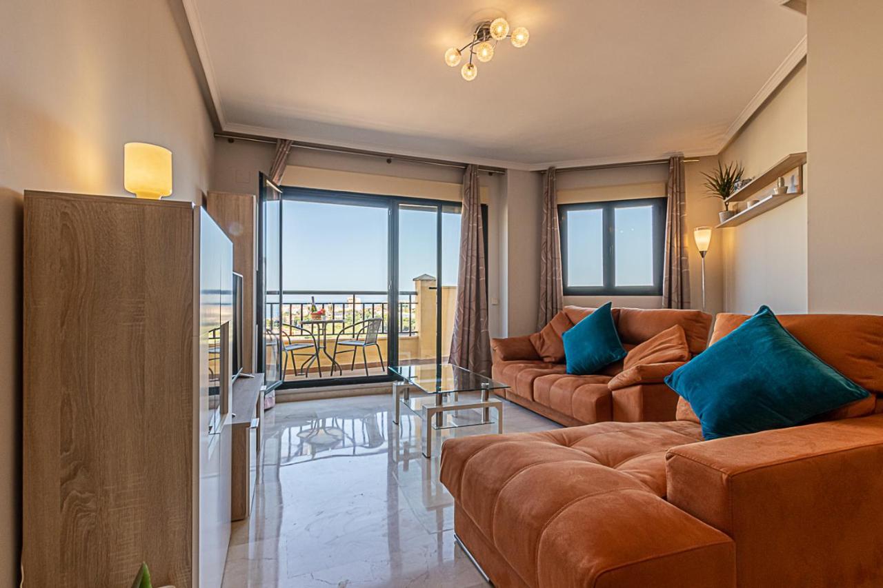 797 Holiday Rentals - Moderno Piso Para 5 Con Hermosas Vistas Benalmádena Eksteriør bilde
