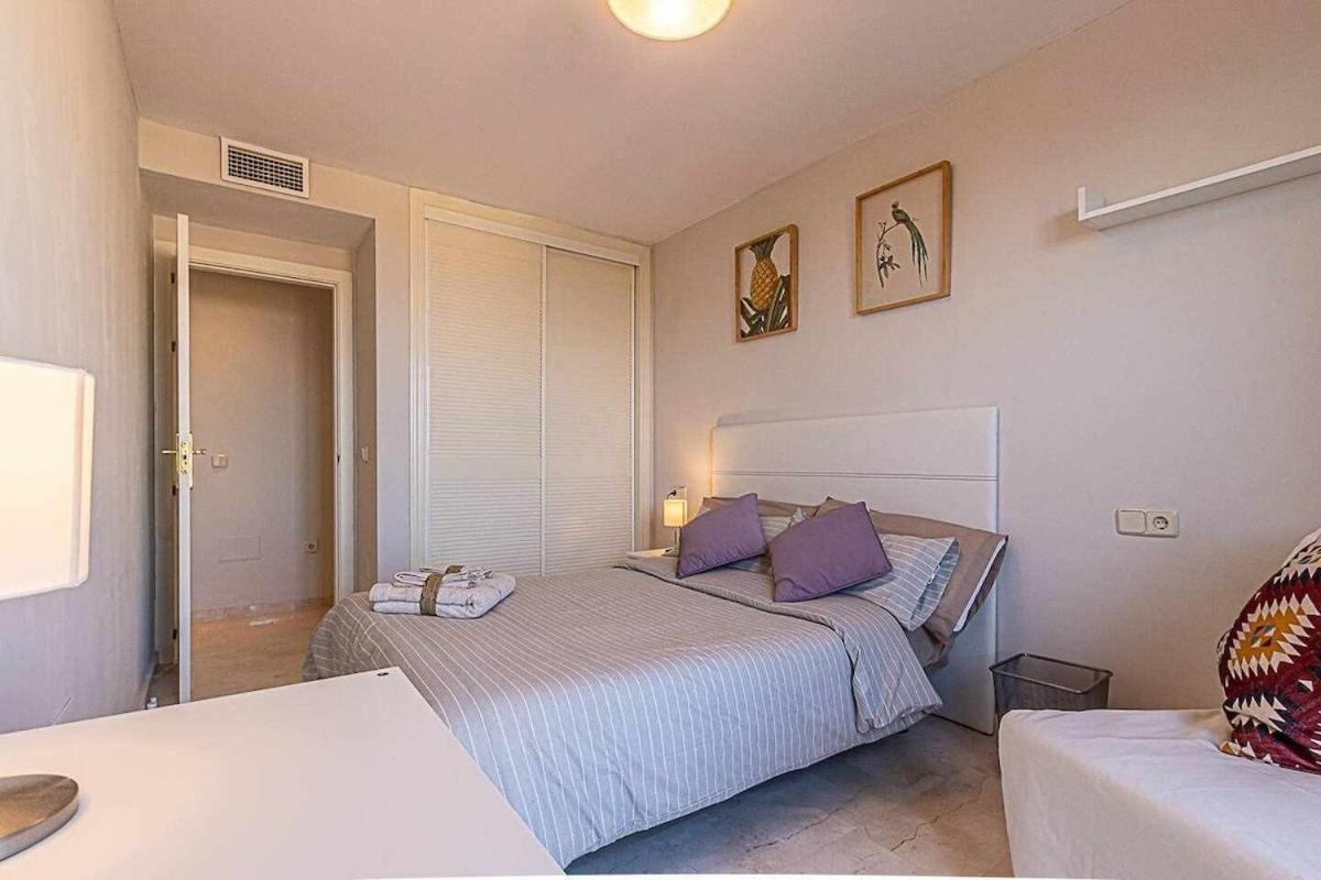 797 Holiday Rentals - Moderno Piso Para 5 Con Hermosas Vistas Benalmádena Eksteriør bilde