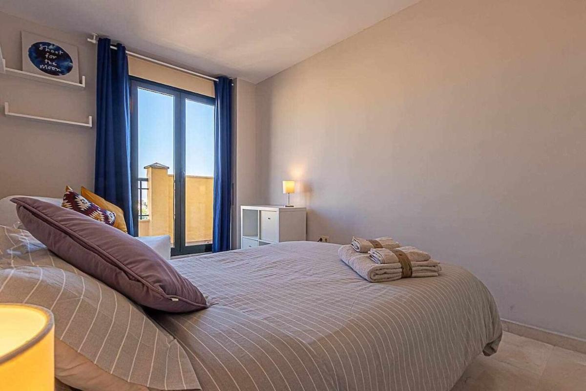 797 Holiday Rentals - Moderno Piso Para 5 Con Hermosas Vistas Benalmádena Eksteriør bilde